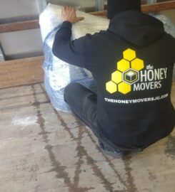 The HoneyMovers