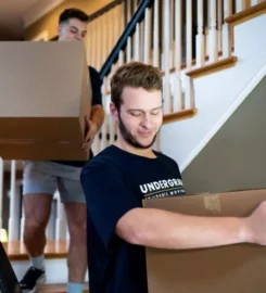 Undergrads Moving